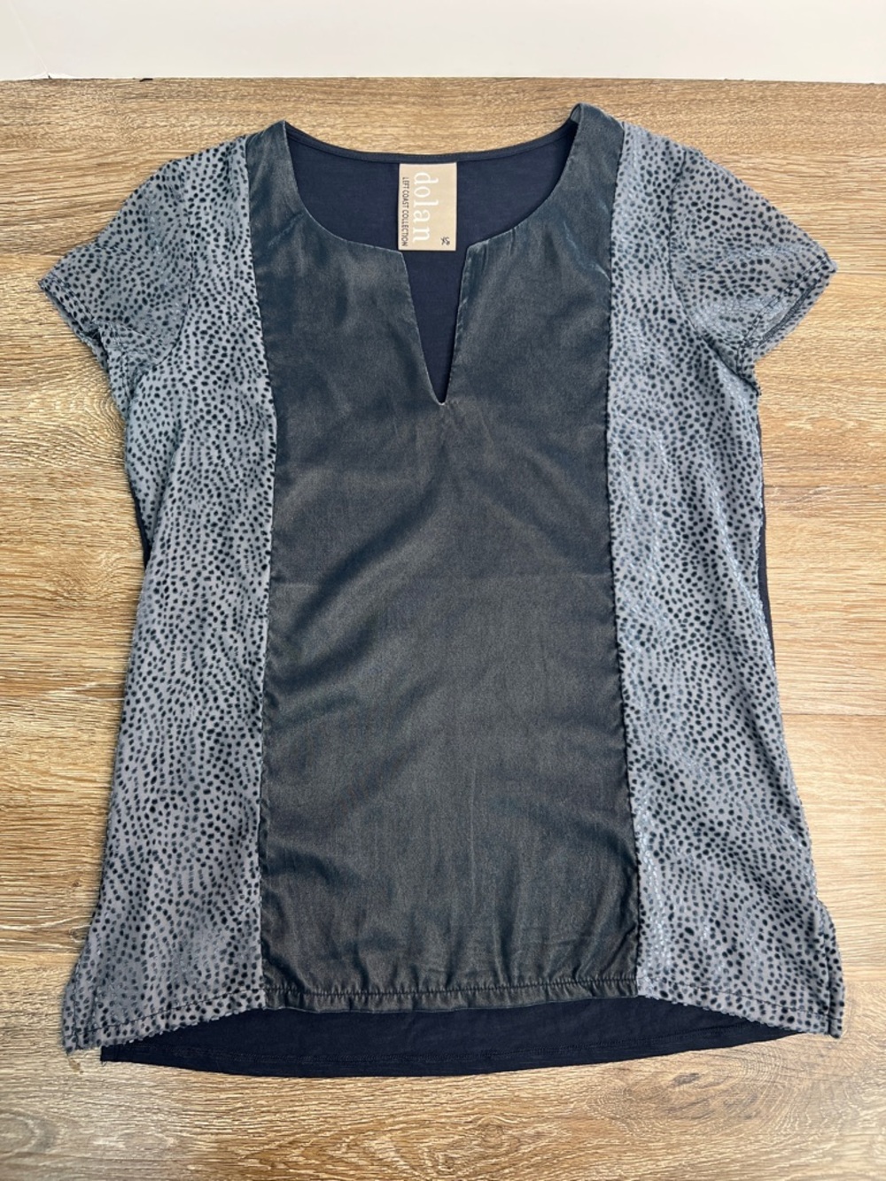 Anthropologie Dolan Left Coast Velvet Top XS Carbon Short Sleeve Mixed Media